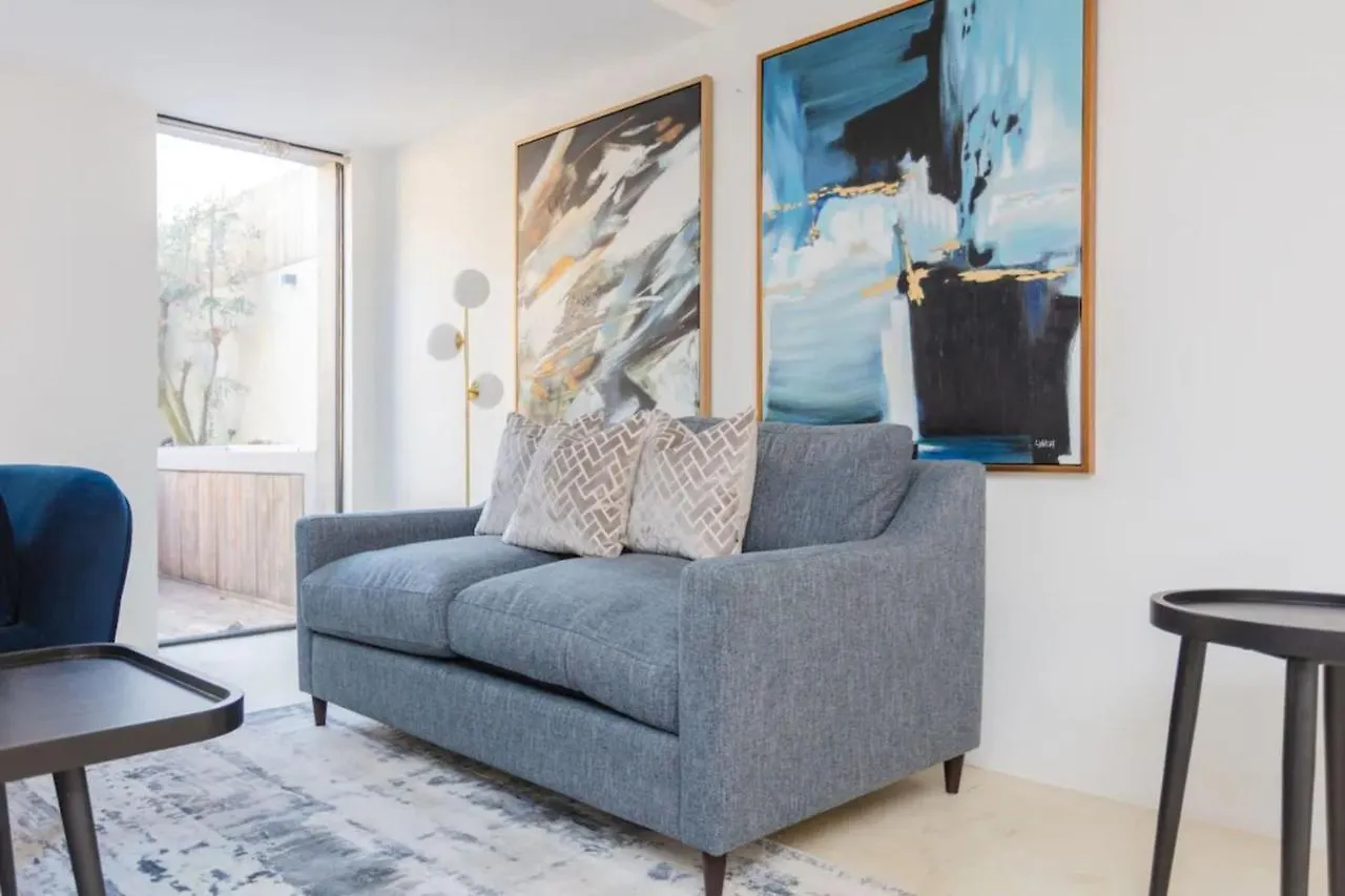 Apartment Luxury 2 Bedroom Garden Flat - Hackney London